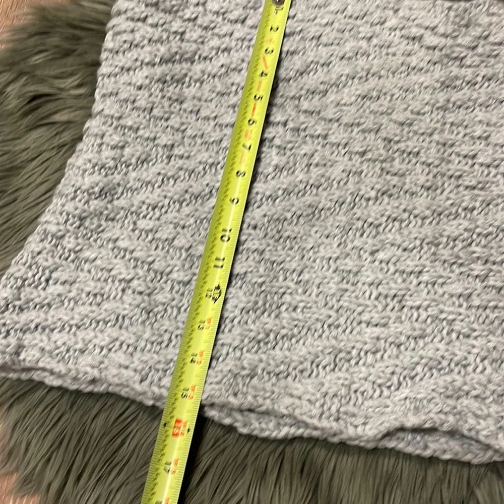 Gap Infinity Scarf - Picture 2 of 6